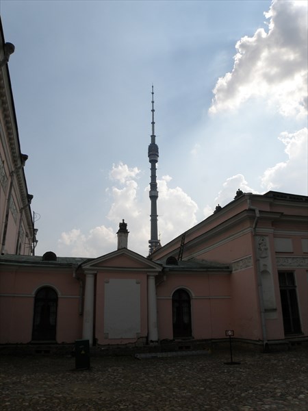 085-Дворец и Останкинская башня